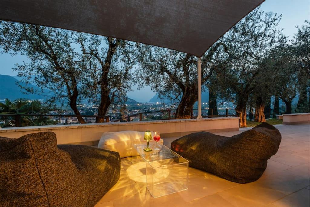 Casa Tra Gli Olivi Villa Арко Екстериор снимка